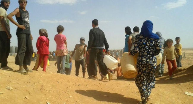Более 60 тысяч сирийских беженцев уже неделю находятся в пустыне на иорданской границе 