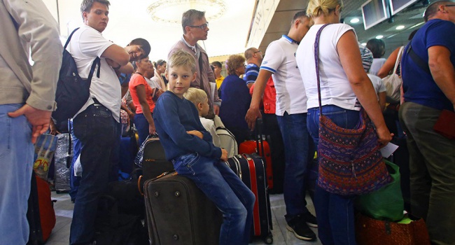 50 процентов украинцев сидят дома этим летом – денег на путешествия нет