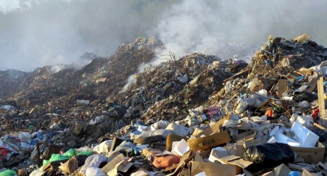 Глава ДСНС каже, що сміттєзвалища підпалювали