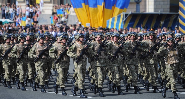 Президент Украины рассказал, что будет на параде ко Дню Независимости Украины (ФОТО)