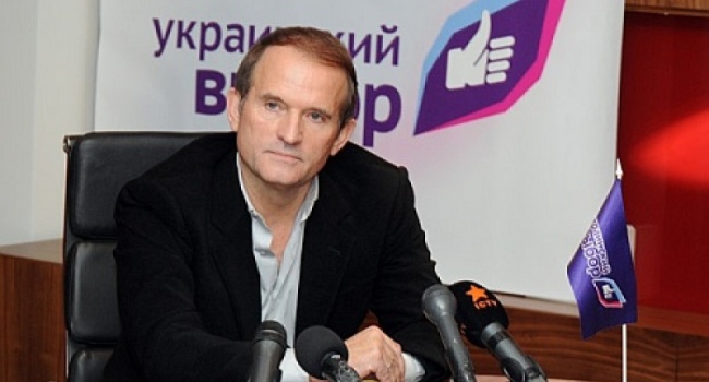 Пятигорец: Найдите 10 отличий в основных тезисах на сайте Медведчука и сказанным Савченко на пресс-конференции