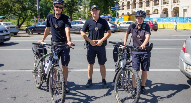 Встречайте - велосипедный патруль Киева - фоторепортаж