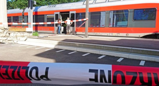 В ножовій атаці в Швейцарії постраждали шестеро осіб