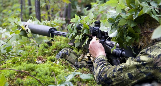 На Донбассе начали работать снайперы