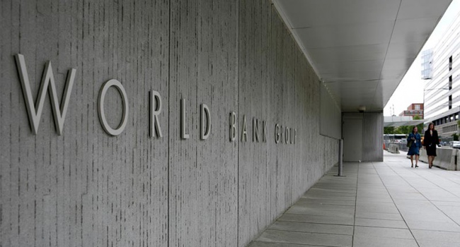 Світовому банку не подобається, як Україна "ділить" гроші
