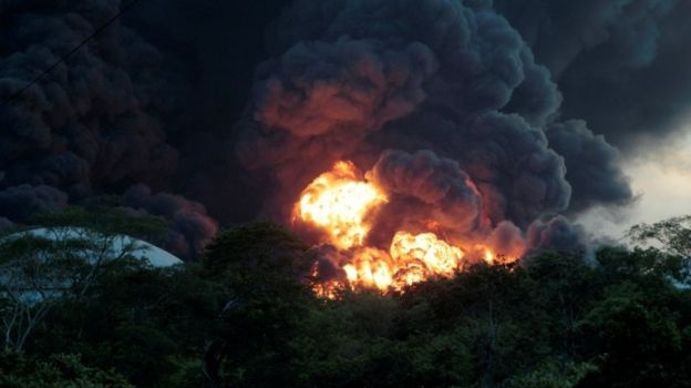 У Нікарагуа горить нафтопереробний завод