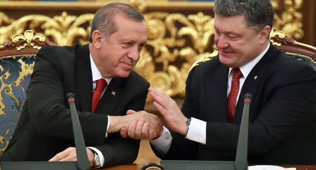 Эрдоган-Порошенко: политика Анкары в отношении аннексии Крыма останется неизменной