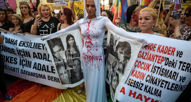 Быть ЛГБТ в Турции - каково это?