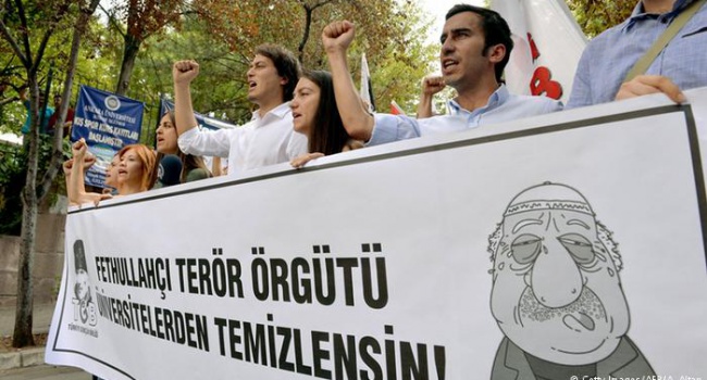 Манн: Эрдоган - это очень плохо для Турции, но Гюлен - много хуже