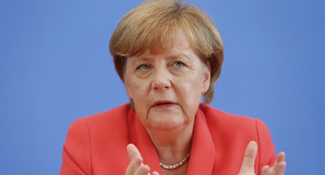 Меркель рассказала о шоке и российских танках