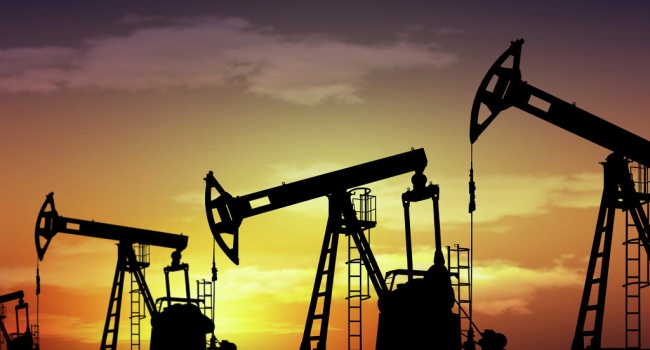 Росія визнала, що підвищення цін на нафту чекати не варто
