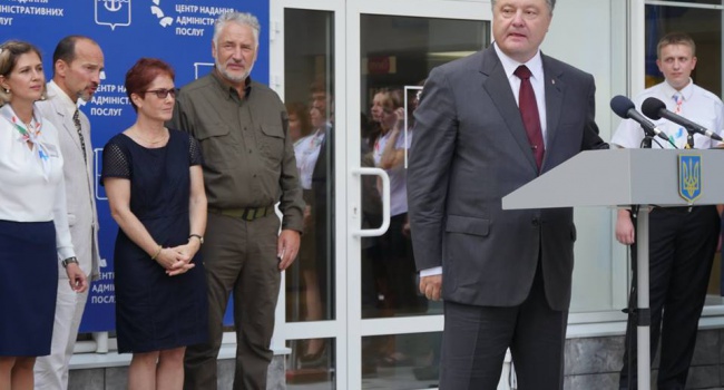Жебривский: президент открыл новый детский сад возле Мариуполя