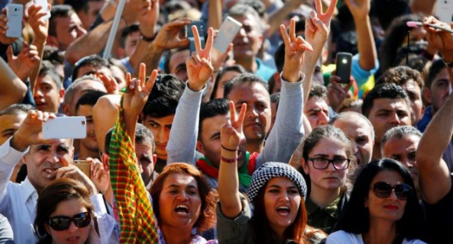 Тысячи курдов протестуют против политики Эрдогана и немецких властей в Кельне