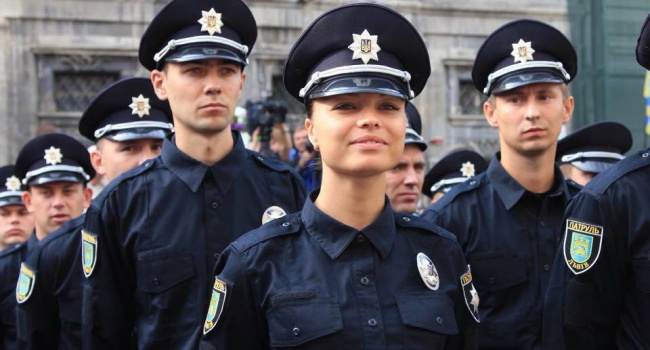 Аваков: народ Украины должен верить в Национальную полицию Украины