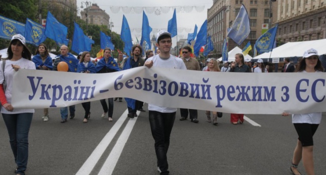 До конца 2016 года Украина должна получить безвизовый режим? Оценки экспертов