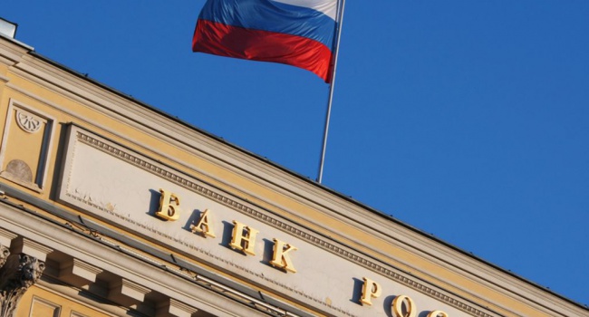 Російських банкірів не випускатимуть з країни