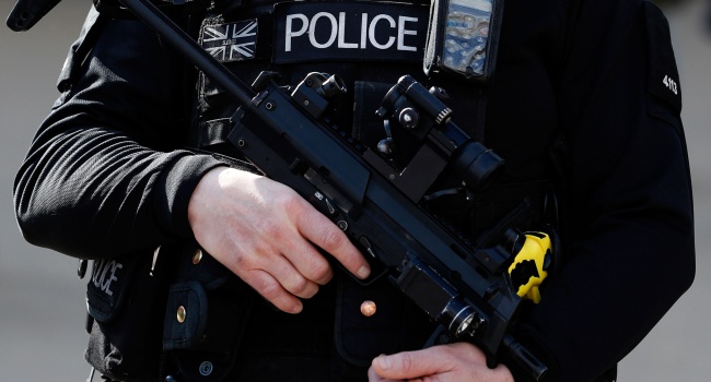 Лондонского подростка обвинили в подготовке теракта