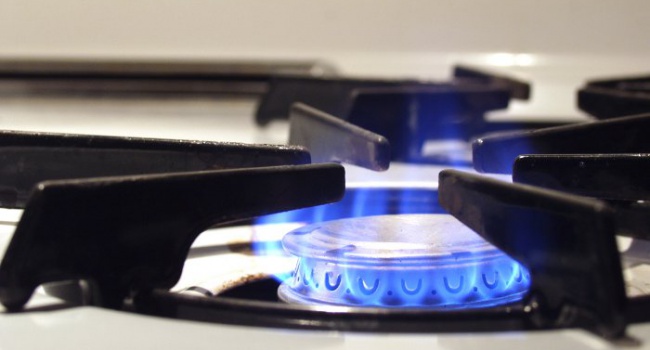 Жителям Киева начали отключать газ из-за задолженности