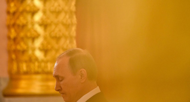 Паранойя заманивает Путина во все более глубокую изоляцию