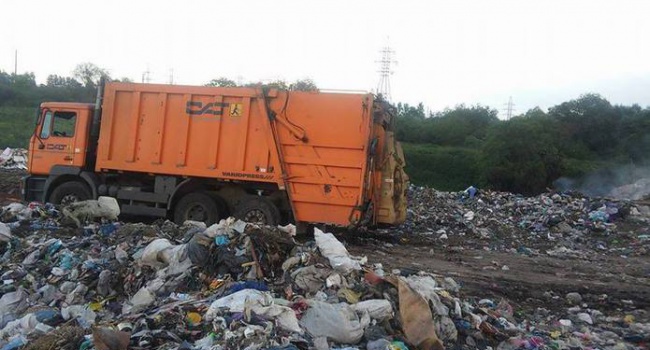 У Дніпровській обл. порушили кримінальну справу проти ввезення сміття зі Львову