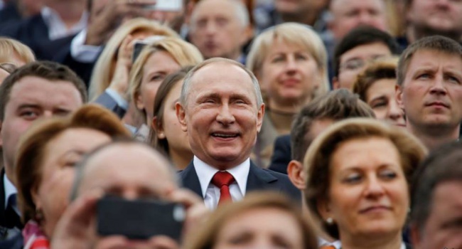 Нусс: Россия держит весь цивилизованный мир в дураках