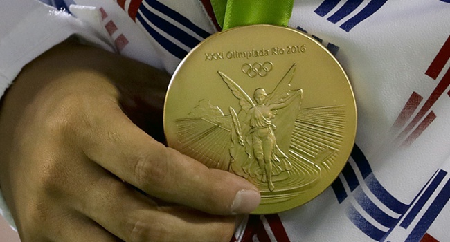 Украинские паралимпийцы удержали третью строчку в медальном зачете