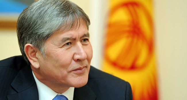 Що сталось з президентом Киргизстану?
