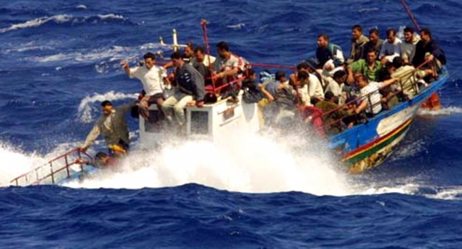В Средиземном море утонули десятки мигрантов, поиски погибших продолжаются
