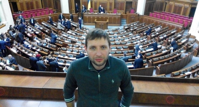 Парасюк підтвердив міф про агресивного українця-патріота, якого висміює Зеленський і кремлівські «коміки» - блогер
