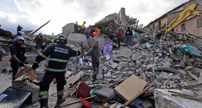 Эксперты оценили ущерб от землетрясения в Италии в 4 миллиарда евро