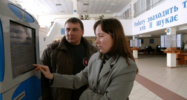 58% переселенцев в Украине сидят без работы – аналитик