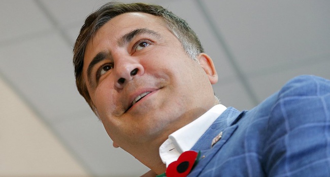 Саакашвили пояснил свое решение уехать в Грузию