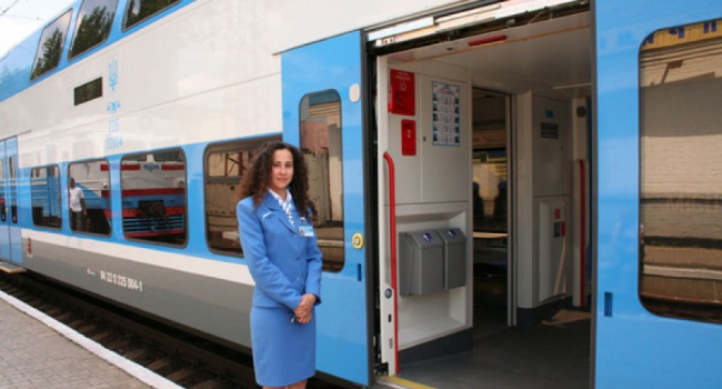 «Укрзализныця» анонсировала выход на новый маршрут поезда Шкода