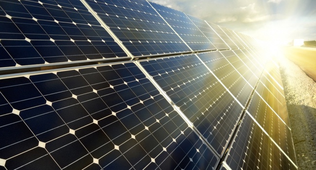 Солнечные панели, инверторы от EcoEnergie