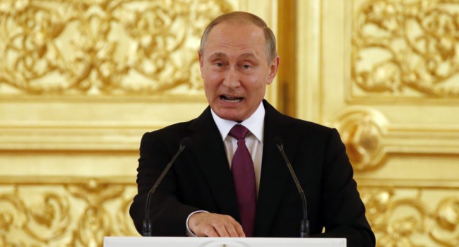 Публицист: Путину очень нужно выиграть время