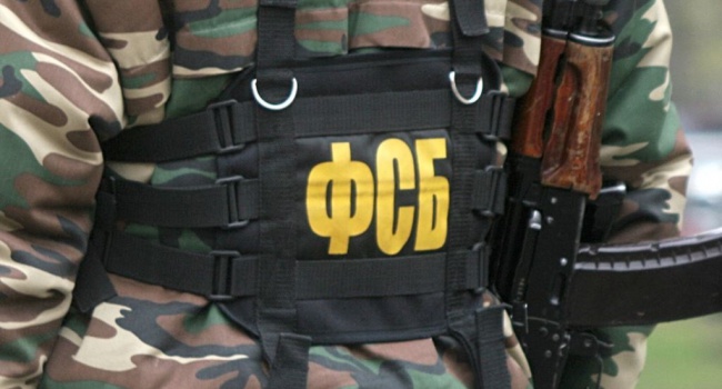 Після обшуків у Криму затримано 5 осіб