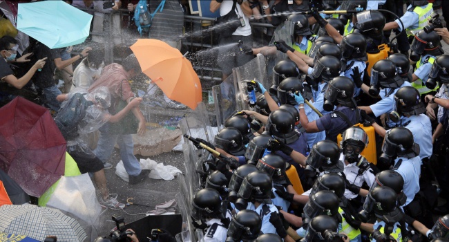 Ситуация в Гонконге накаляется