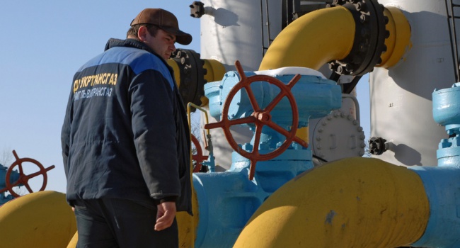 Закачка газа в хранилища Украины прекращена, - Белявский