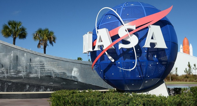 НАСА прекращает сотрудничество с «Роскосмосом»