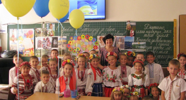 Школы Украины почти полностью перешли на украинский язык