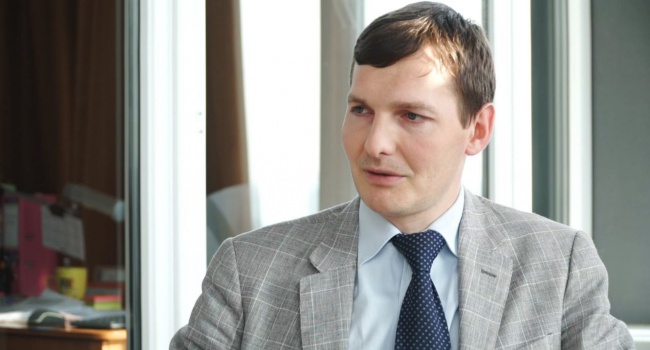 ГПУ дає втішні прогнози щодо повернення з Латвії вкрадених Януковичем та Со. коштів 