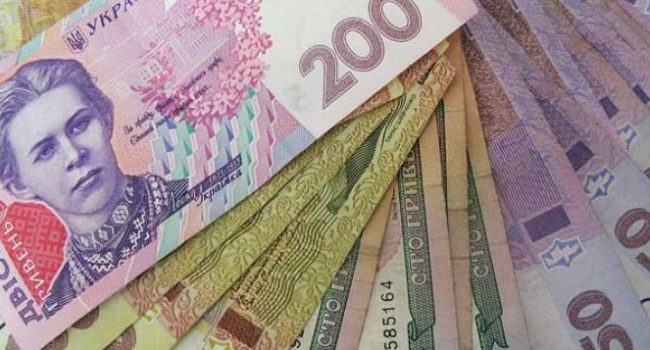 В службі зайнятості порадили українцям, куди йти працювати, щоб заробити великі гроші В службі зайнятості порадили українцям, куди йти працювати, щоб заробити великі гроші