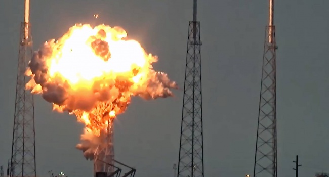SpaceX удалось установить причины взрыва ракеты на стартовой площадке в прошлом месяце