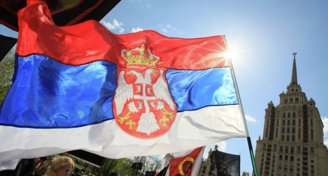 Росія втрачає останнього союзника: серби депортували кількох росіян за підозрою у тероризмі