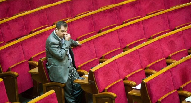 Чи потрібні Україні нові вибори до Верховної Ради?