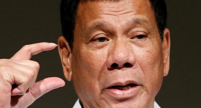 Президент Филиппин назвал военных чиновников США "обезьянами" и "дураками"