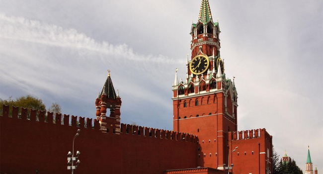 У Москві замінували Кремль? У Москві замінували Кремль?