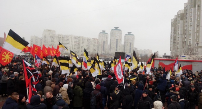 В Москве прошел многотысячный митинг против Путина и Медведева (ВИДЕО)