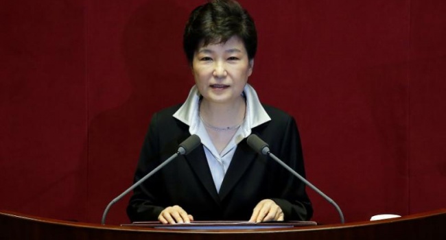 В Южной Корее арестуют еще двух бывших помощников президента