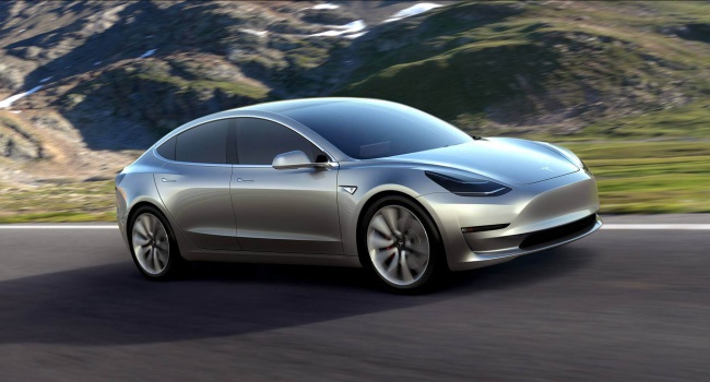 Новую модель автомобиля Tesla уже заказали 300 000 человек